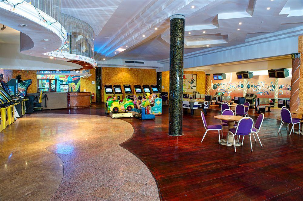 Ramada By Wyndham Princess Belize City Restaurant billede